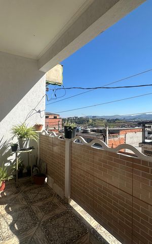 Casa à venda com 233m², 4 quartos e 2 vagas Casa à venda com 233m², 4 quartos e 2 vagasVaranda da Sala