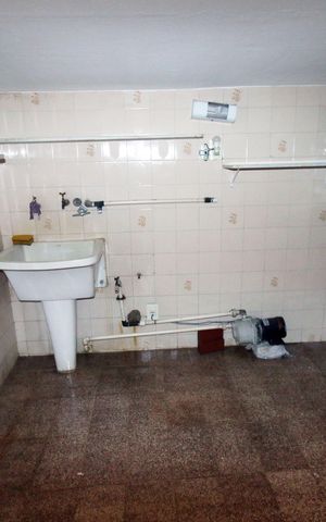 Casa para alugar com 77m², 2 quartos e sem vagaÁrea de Serviço
