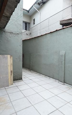 Casa para alugar com 140m², 3 quartos e 1 vagaÁrea de Serviço