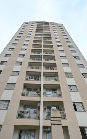 Apartamento para alugar com 65m², 3 quartos e 1 vagaFachada