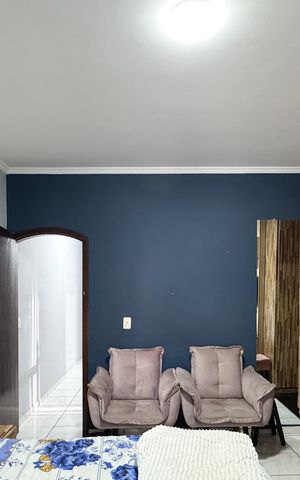 Casa à venda com 210m², 3 quartos e 2 vagas Casa à venda com 210m², 3 quartos e 2 vagasSuíte