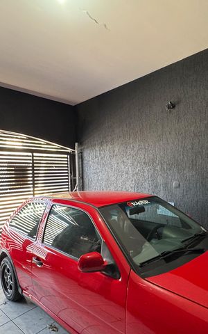 Casa à venda com 210m², 3 quartos e 2 vagas Casa à venda com 210m², 3 quartos e 2 vagasGaragem