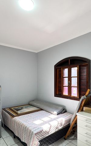 Casa à venda com 210m², 3 quartos e 2 vagas Casa à venda com 210m², 3 quartos e 2 vagasQuarto 2