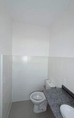 Apartamento à venda com 47m², 2 quartos e 1 vaga Apartamento à venda com 47m², 2 quartos e 1 vagaBanheiro