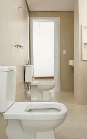 Apartamento à venda com 110m², 3 quartos e 3 vagas Apartamento à venda com 110m², 3 quartos e 3 vagasSuíte 1 - Banheiro