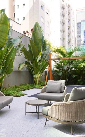 Apartamento à venda com 110m², 3 quartos e 3 vagas Apartamento à venda com 110m², 3 quartos e 3 vagasÁrea comum - Playground
