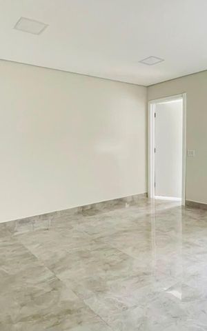 Casa para alugar com 224m², 3 quartos e 2 vagas Casa para alugar com 224m², 3 quartos e 2 vagasCozinha
