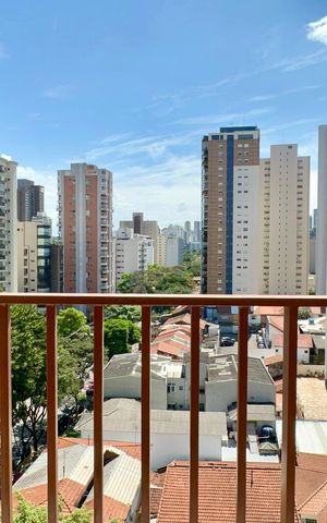 Studio para alugar com 28m², 1 quarto e sem vaga Studio para alugar com 28m², 1 quarto e sem vagaVaranda