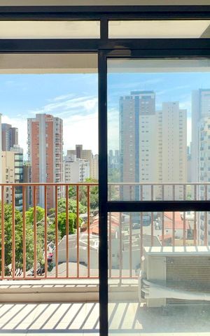 Studio para alugar com 28m², 1 quarto e sem vaga Studio para alugar com 28m², 1 quarto e sem vagaVaranda