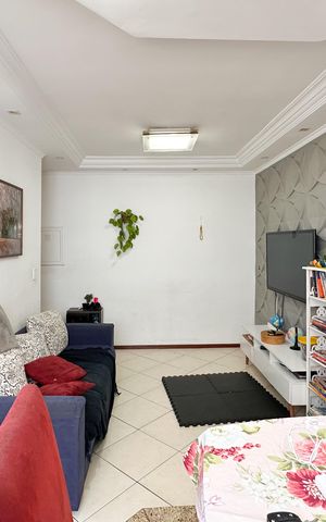 Apartamento à venda com 57m², 2 quartos e 1 vaga Apartamento à venda com 57m², 2 quartos e 1 vagaSala