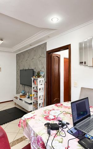 Apartamento à venda com 57m², 2 quartos e 1 vaga Apartamento à venda com 57m², 2 quartos e 1 vagaSala