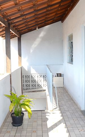 Casa para alugar com 100m², 2 quartos e 1 vagaVaranda