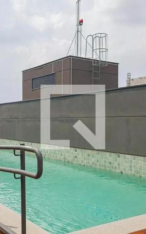 Studio para alugar com 27m², 1 quarto e sem vaga Studio para alugar com 27m², 1 quarto e sem vagaÁrea comum - Piscina