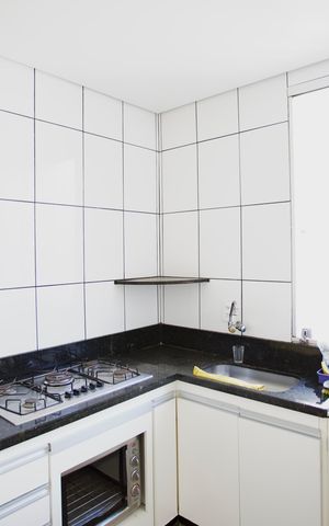 Apartamento à venda com 42m², 2 quartos e 1 vaga Apartamento à venda com 42m², 2 quartos e 1 vagaCozinha e Área de Serviço