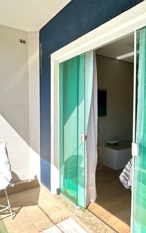 Casa à venda com 250m², 4 quartos e 2 vagas Casa à venda com 250m², 4 quartos e 2 vagasSacada da Suíte