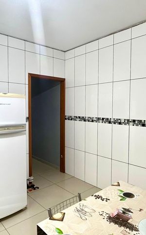 Casa à venda com 250m², 4 quartos e 2 vagas Casa à venda com 250m², 4 quartos e 2 vagasCozinha