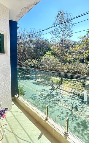 Casa à venda com 250m², 4 quartos e 2 vagas Casa à venda com 250m², 4 quartos e 2 vagasSacada da Suíte