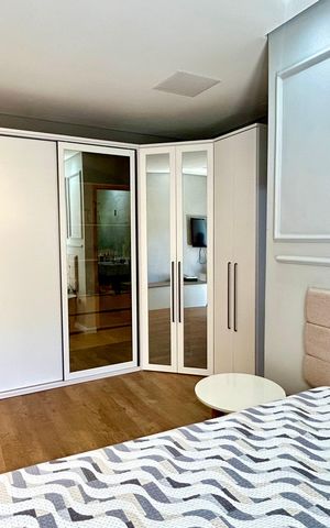 Casa à venda com 250m², 4 quartos e 2 vagas Casa à venda com 250m², 4 quartos e 2 vagasQuarto Suíte