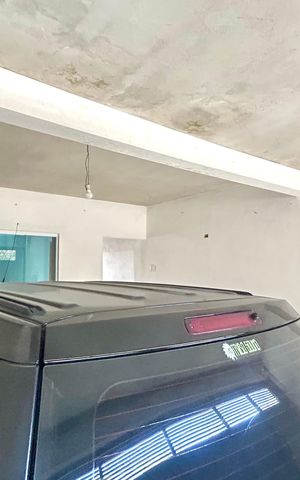 Casa à venda com 250m², 4 quartos e 2 vagas Casa à venda com 250m², 4 quartos e 2 vagasGaragem