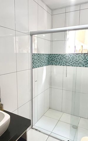 Casa à venda com 250m², 4 quartos e 2 vagas Casa à venda com 250m², 4 quartos e 2 vagasBanheiro 2