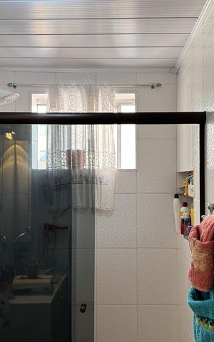 Apartamento à venda com 56m², 2 quartos e 1 vaga Apartamento à venda com 56m², 2 quartos e 1 vagaBanheiro Social