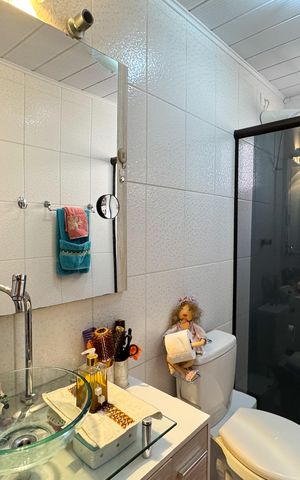 Apartamento à venda com 56m², 2 quartos e 1 vaga Apartamento à venda com 56m², 2 quartos e 1 vagaBanheiro Social