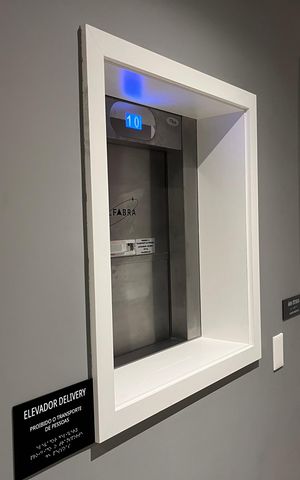 Apartamento à venda com 70m², 2 quartos e 1 vaga Apartamento à venda com 70m², 2 quartos e 1 vagaElevador Delivery
