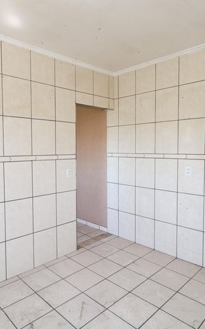 Casa à venda com 300m², 4 quartos e 2 vagas Casa à venda com 300m², 4 quartos e 2 vagasCozinha - Casa 2