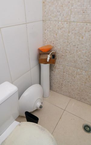 Casa à venda com 300m², 4 quartos e 2 vagas Casa à venda com 300m², 4 quartos e 2 vagasLavabo