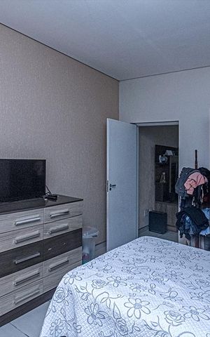 Casa à venda com 125m², 2 quartos e 2 vagassuíte_4
