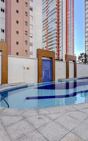 Apartamento para alugar com 335m², 4 quartos e 5 vagasÁrea comum - Piscina