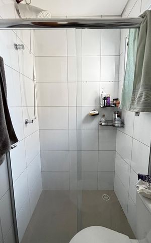Apartamento à venda com 56m², 2 quartos e 1 vaga Apartamento à venda com 56m², 2 quartos e 1 vagaBanheiro