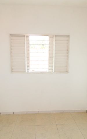 Casa para alugar com 46m², 2 quartos e sem vagaQuarto 1