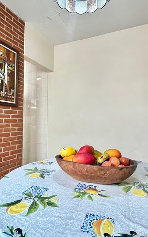 Casa à venda com 199m², 4 quartos e 2 vagas Casa à venda com 199m², 4 quartos e 2 vagasSala de Jantar