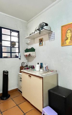 Casa à venda com 199m², 4 quartos e 2 vagas Casa à venda com 199m², 4 quartos e 2 vagasQuarto de Serviço