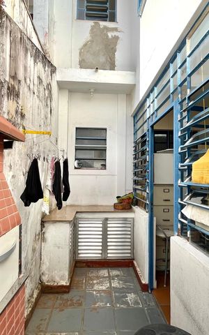 Casa à venda com 199m², 4 quartos e 2 vagas Casa à venda com 199m², 4 quartos e 2 vagasQuintal