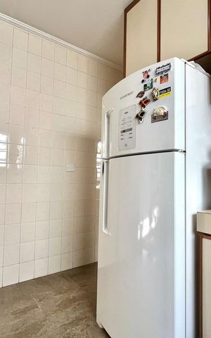 Casa à venda com 199m², 4 quartos e 2 vagas Casa à venda com 199m², 4 quartos e 2 vagasCozinha