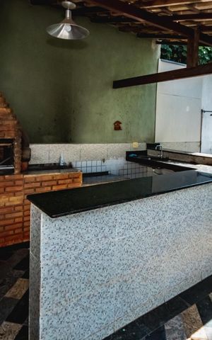 Casa para alugar com 250m², 3 quartos e 5 vagasChurrasqueira