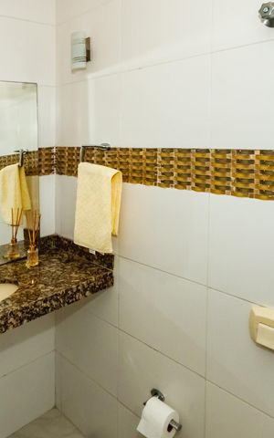Casa para alugar com 250m², 3 quartos e 5 vagasLavabo