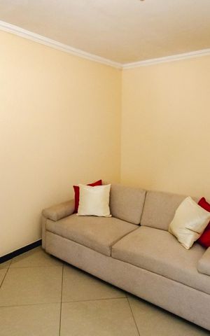 Casa para alugar com 250m², 3 quartos e 5 vagasSala de TV