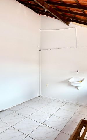 Casa para alugar com 80m², 2 quartos e sem vaga Casa para alugar com 80m², 2 quartos e sem vagaCozinha e Área de Serviço