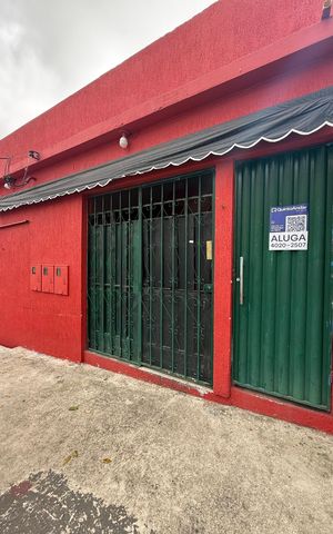 Casa para alugar com 80m², 2 quartos e sem vaga Casa para alugar com 80m², 2 quartos e sem vagaFachada
