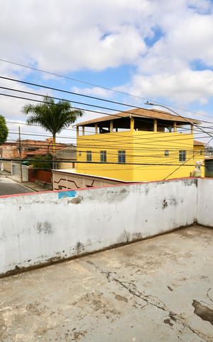 Casa para alugar com 80m², 2 quartos e sem vaga Casa para alugar com 80m², 2 quartos e sem vagaVaranda