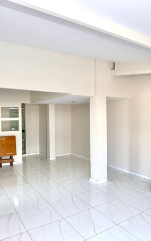 Casa para alugar com 80m², 2 quartos e sem vaga Casa para alugar com 80m², 2 quartos e sem vagaSala