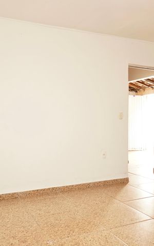 Casa para alugar com 85m², 3 quartos e 2 vagas Casa para alugar com 85m², 3 quartos e 2 vagasQuarto 1