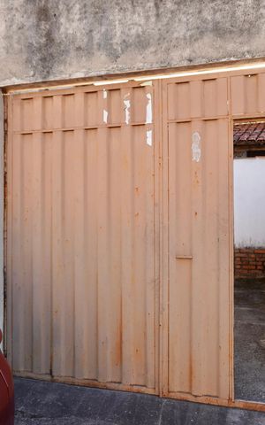 Casa para alugar com 85m², 3 quartos e 2 vagas Casa para alugar com 85m², 3 quartos e 2 vagasFachada