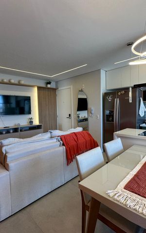 Apartamento à venda com 58m², 3 quartos e 1 vaga Apartamento à venda com 58m², 3 quartos e 1 vagaSala