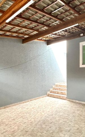 Casa à venda com 125m², 3 quartos e 2 vagas Casa à venda com 125m², 3 quartos e 2 vagasGaragem