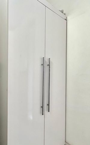 Apartamento à venda com 173m², 3 quartos e 3 vagas Apartamento à venda com 173m², 3 quartos e 3 vagasQuarto de Serviço