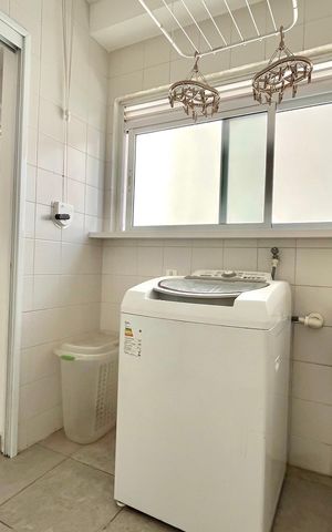 Apartamento à venda com 173m², 3 quartos e 3 vagas Apartamento à venda com 173m², 3 quartos e 3 vagasÁrea de Serviço